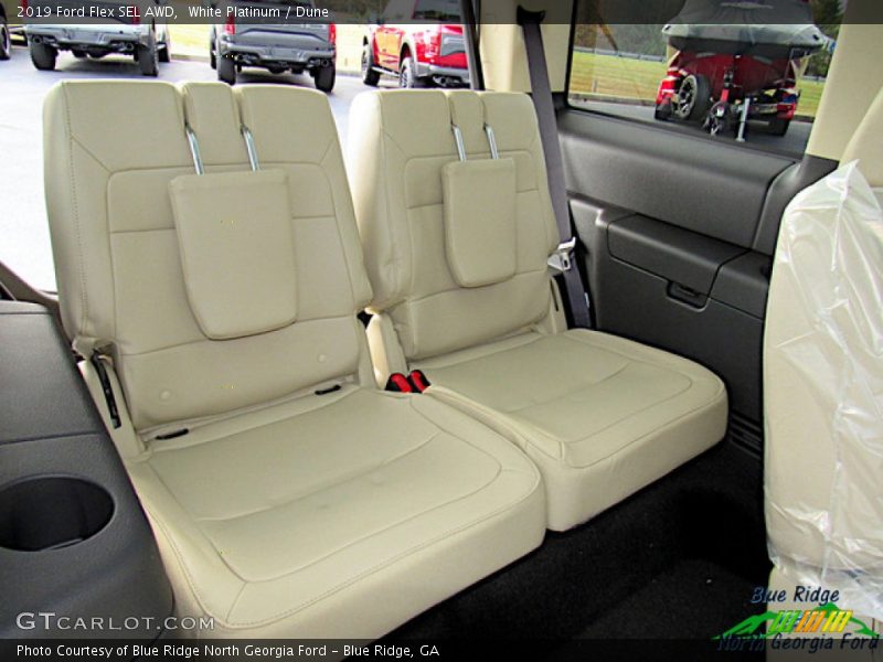 White Platinum / Dune 2019 Ford Flex SEL AWD