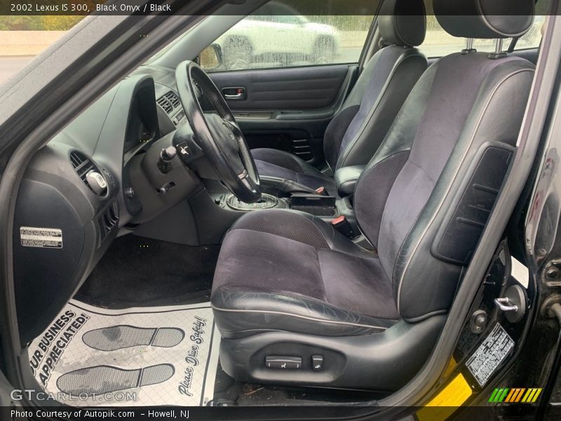 Black Onyx / Black 2002 Lexus IS 300