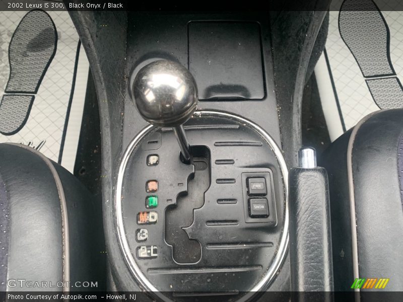 Black Onyx / Black 2002 Lexus IS 300