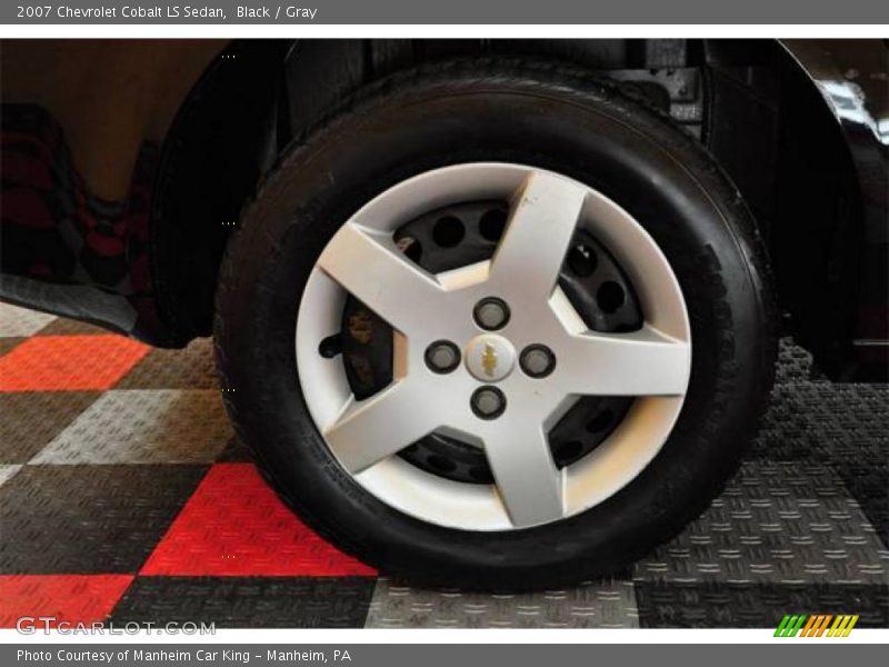 Black / Gray 2007 Chevrolet Cobalt LS Sedan