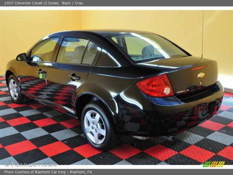 Black / Gray 2007 Chevrolet Cobalt LS Sedan