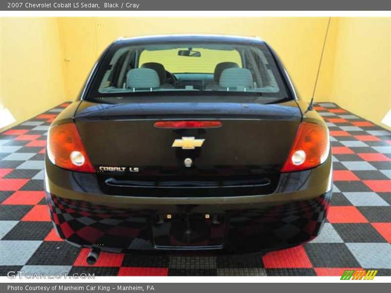 Black / Gray 2007 Chevrolet Cobalt LS Sedan