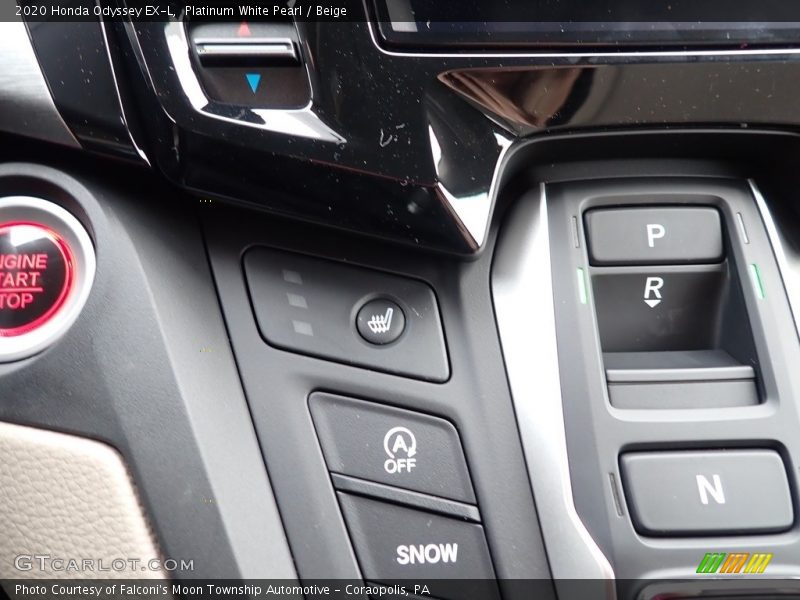 Platinum White Pearl / Beige 2020 Honda Odyssey EX-L