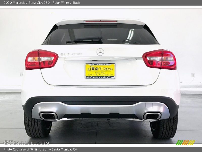 Polar White / Black 2020 Mercedes-Benz GLA 250
