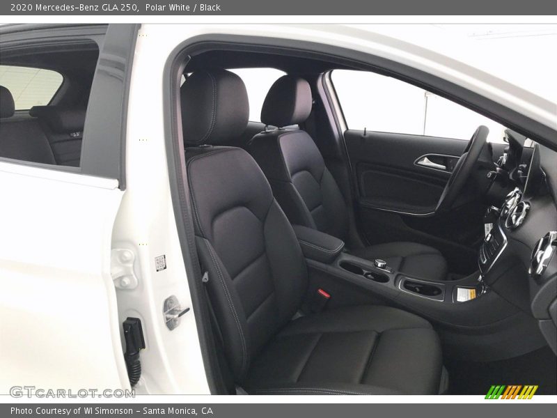 Polar White / Black 2020 Mercedes-Benz GLA 250