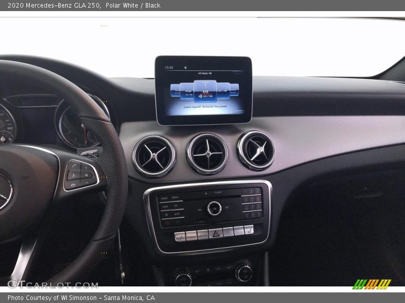 Polar White / Black 2020 Mercedes-Benz GLA 250