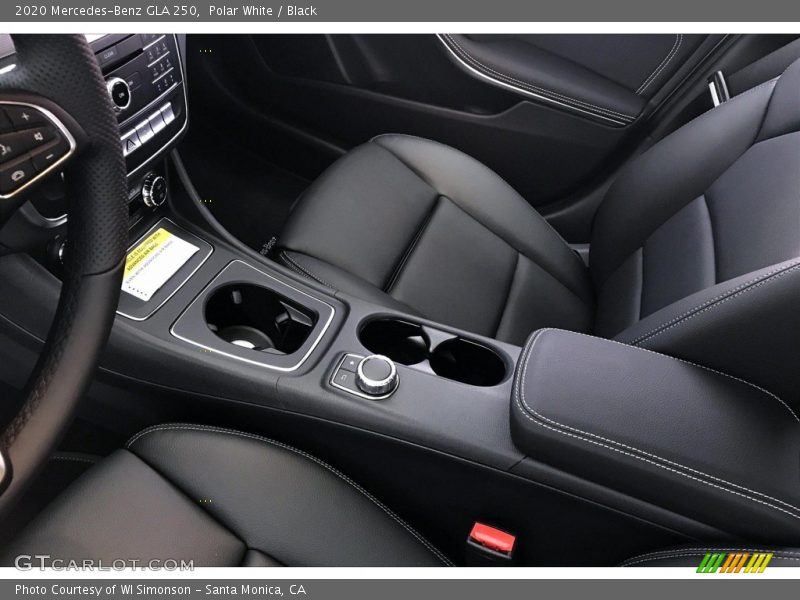 Polar White / Black 2020 Mercedes-Benz GLA 250