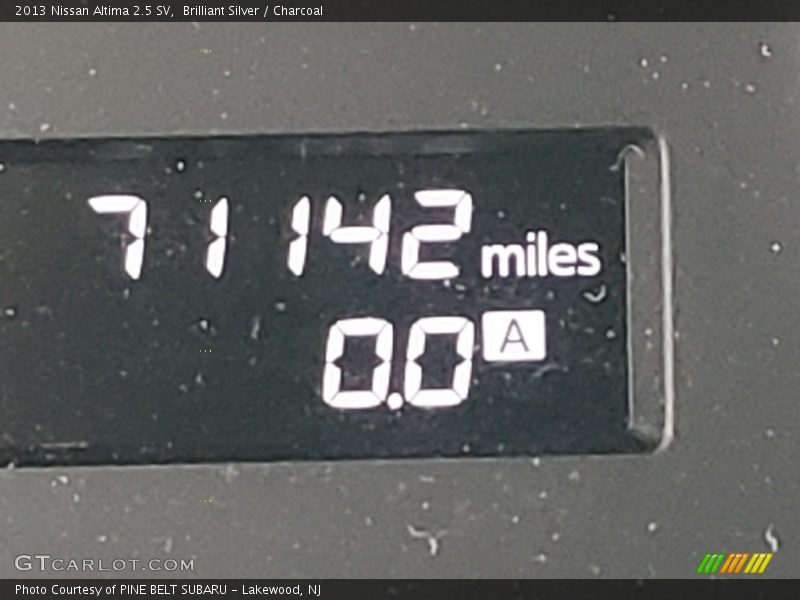 Brilliant Silver / Charcoal 2013 Nissan Altima 2.5 SV