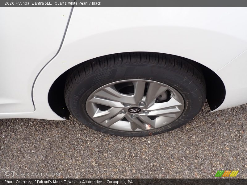 Quartz White Pearl / Black 2020 Hyundai Elantra SEL