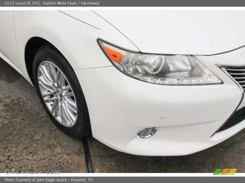 Starfire White Pearl / Parchment 2013 Lexus ES 350