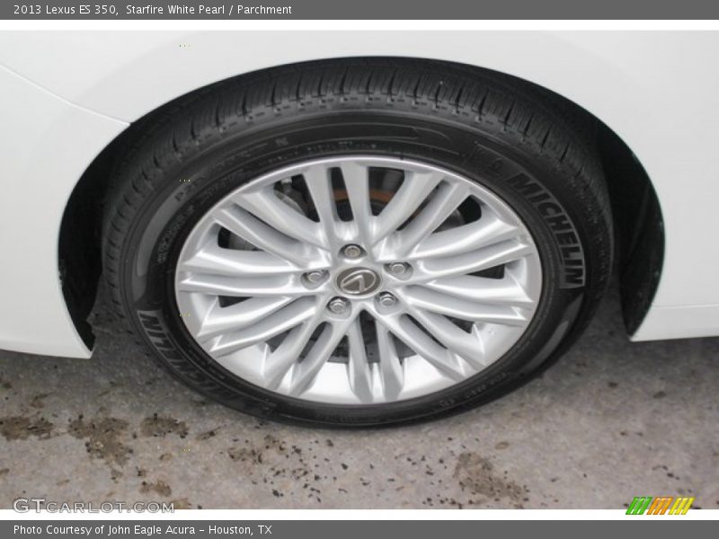 Starfire White Pearl / Parchment 2013 Lexus ES 350