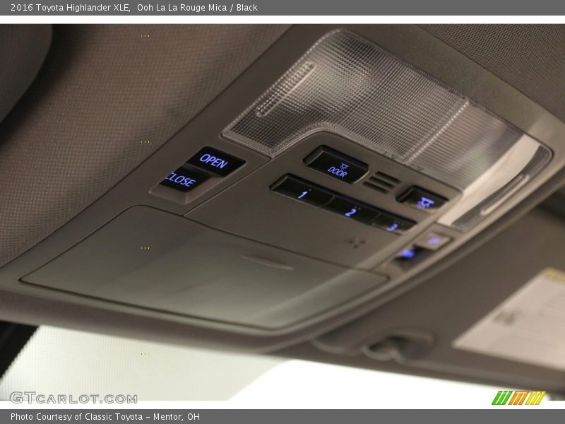 Ooh La La Rouge Mica / Black 2016 Toyota Highlander XLE