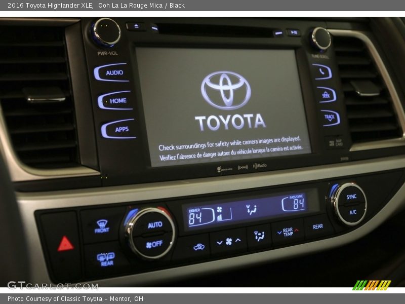 Ooh La La Rouge Mica / Black 2016 Toyota Highlander XLE
