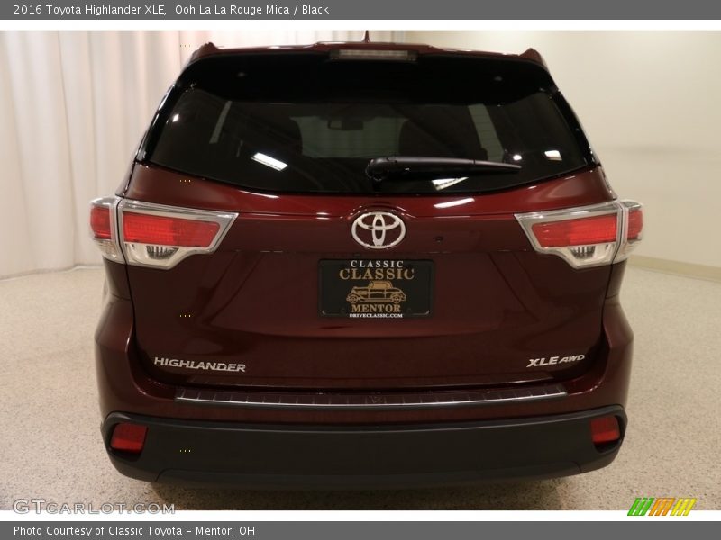 Ooh La La Rouge Mica / Black 2016 Toyota Highlander XLE