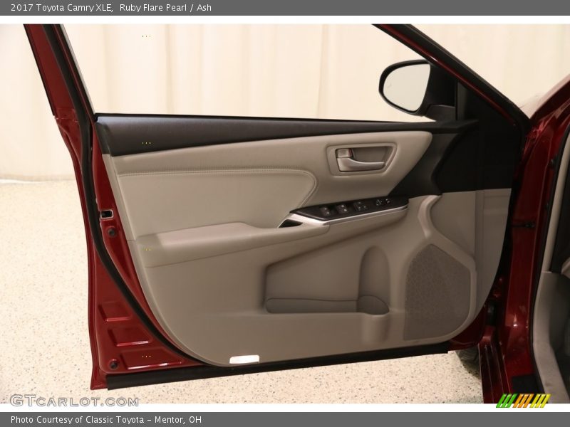 Ruby Flare Pearl / Ash 2017 Toyota Camry XLE