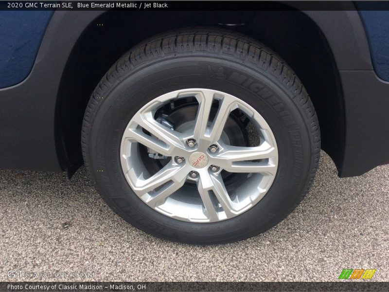 Blue Emerald Metallic / Jet Black 2020 GMC Terrain SLE