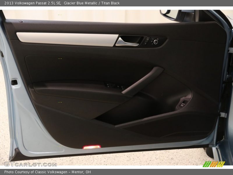 Glacier Blue Metallic / Titan Black 2013 Volkswagen Passat 2.5L SE