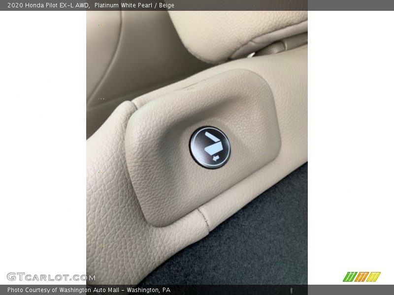 Platinum White Pearl / Beige 2020 Honda Pilot EX-L AWD