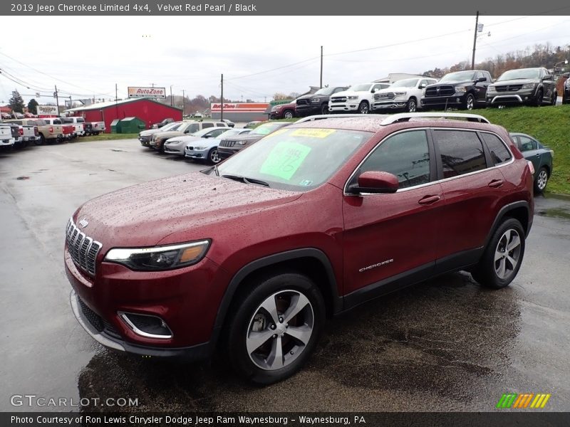 Velvet Red Pearl / Black 2019 Jeep Cherokee Limited 4x4