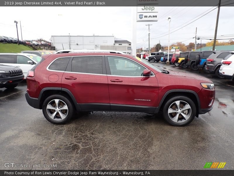 Velvet Red Pearl / Black 2019 Jeep Cherokee Limited 4x4