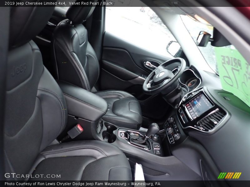 Velvet Red Pearl / Black 2019 Jeep Cherokee Limited 4x4