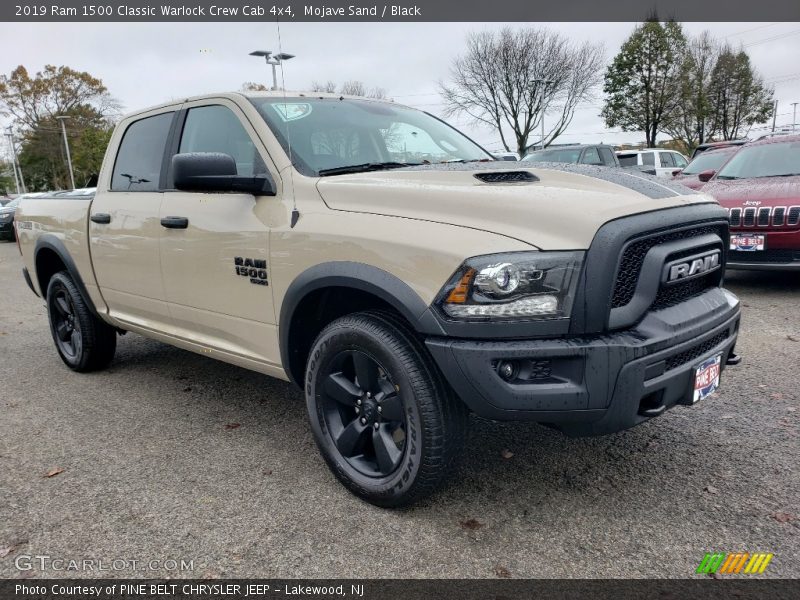 Front 3/4 View of 2019 1500 Classic Warlock Crew Cab 4x4
