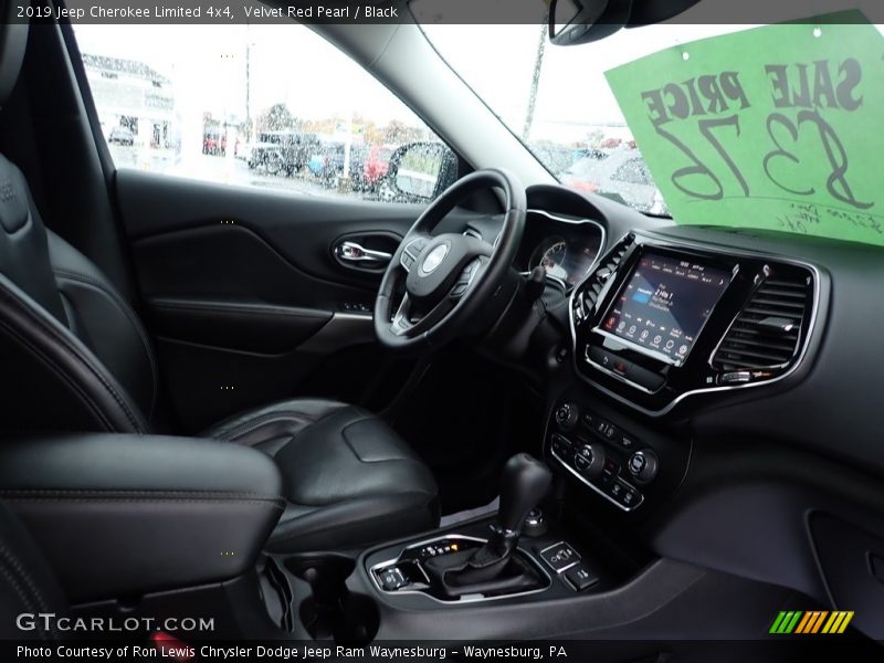 Velvet Red Pearl / Black 2019 Jeep Cherokee Limited 4x4
