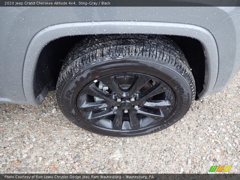 Sting-Gray / Black 2020 Jeep Grand Cherokee Altitude 4x4