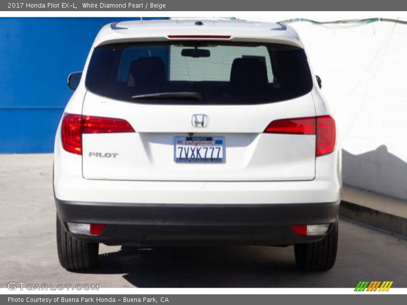 White Diamond Pearl / Beige 2017 Honda Pilot EX-L