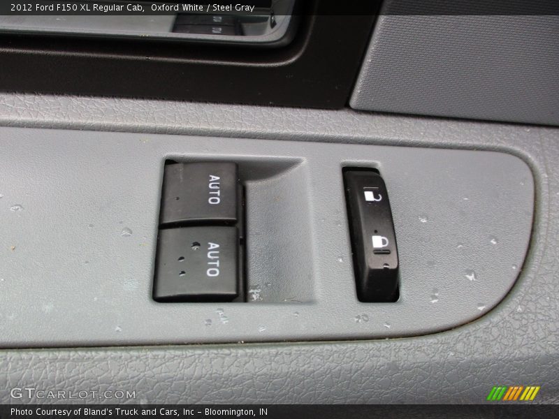 Oxford White / Steel Gray 2012 Ford F150 XL Regular Cab