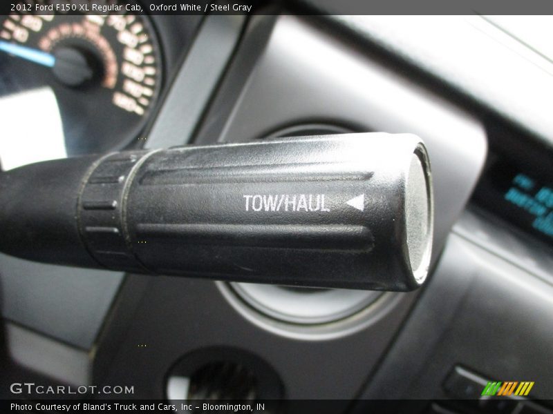 Oxford White / Steel Gray 2012 Ford F150 XL Regular Cab