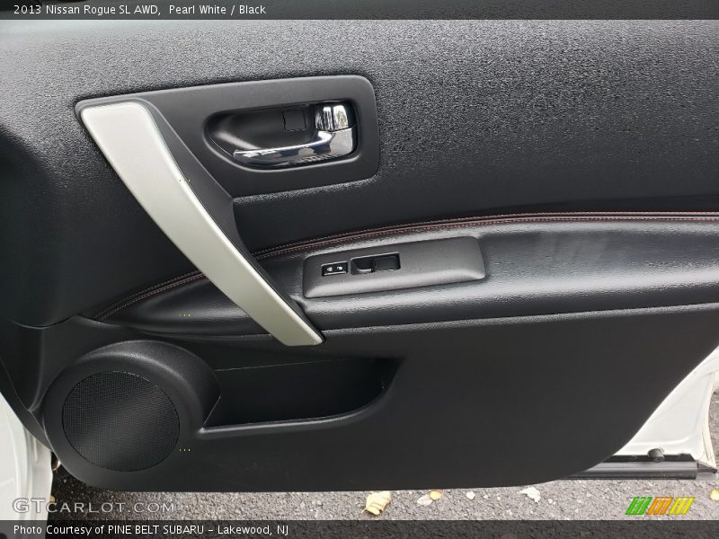 Pearl White / Black 2013 Nissan Rogue SL AWD