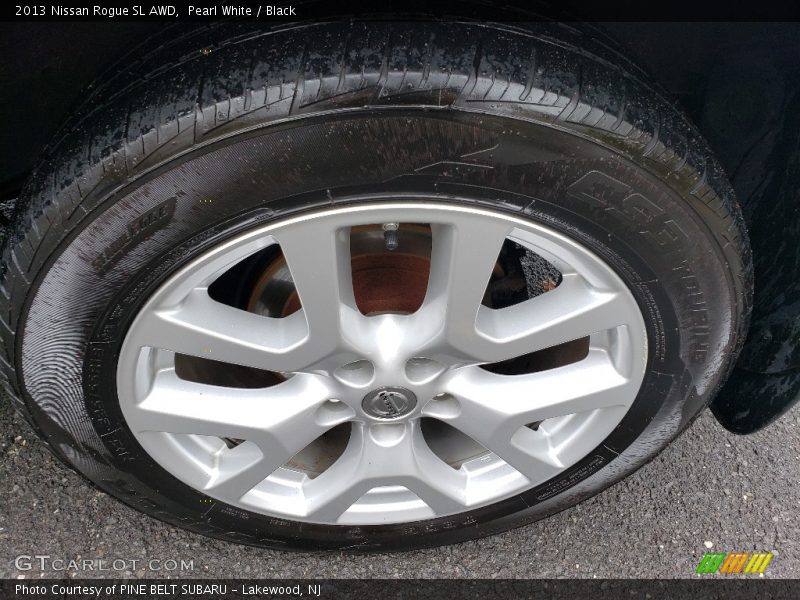 Pearl White / Black 2013 Nissan Rogue SL AWD