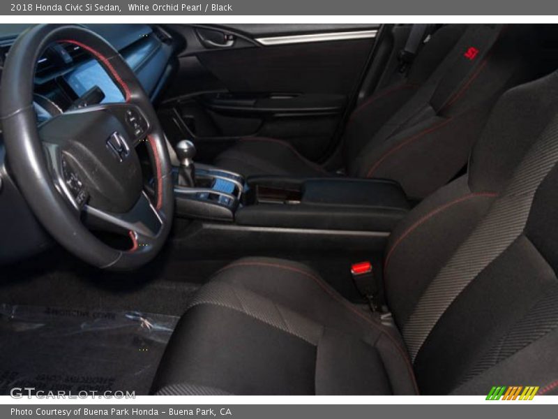 White Orchid Pearl / Black 2018 Honda Civic Si Sedan