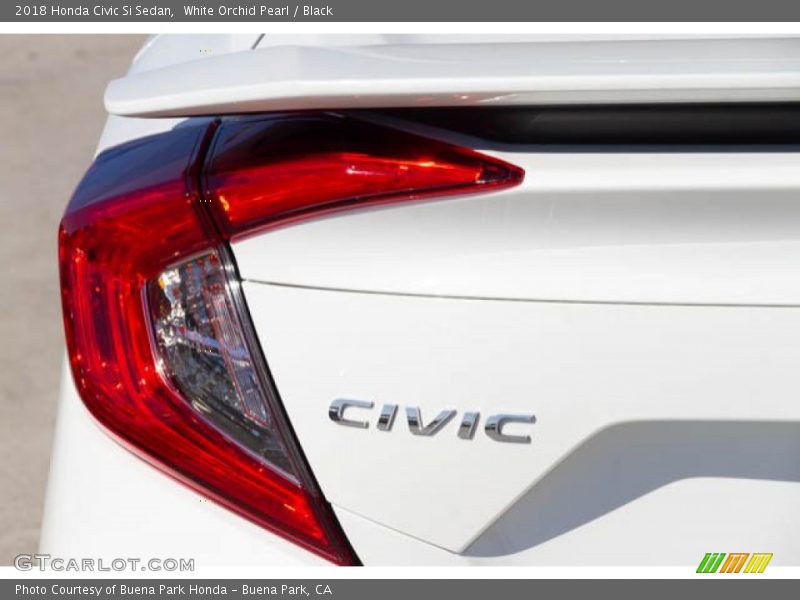 White Orchid Pearl / Black 2018 Honda Civic Si Sedan