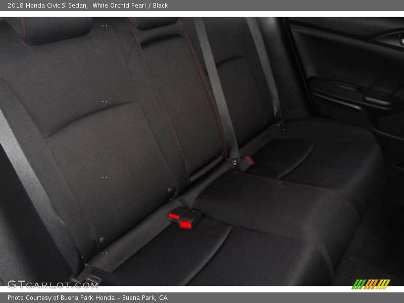White Orchid Pearl / Black 2018 Honda Civic Si Sedan