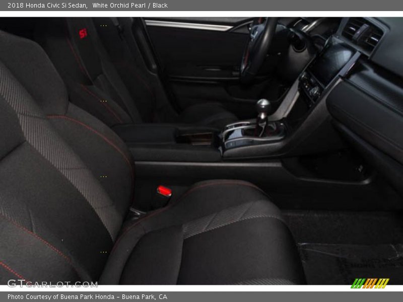 White Orchid Pearl / Black 2018 Honda Civic Si Sedan