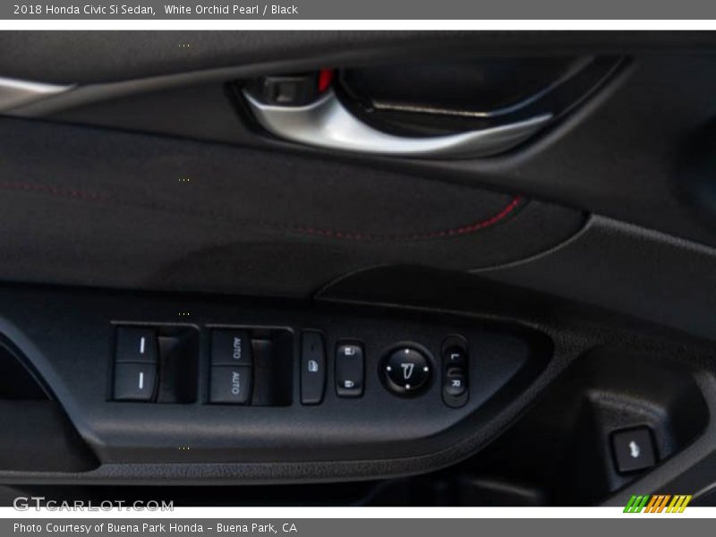White Orchid Pearl / Black 2018 Honda Civic Si Sedan