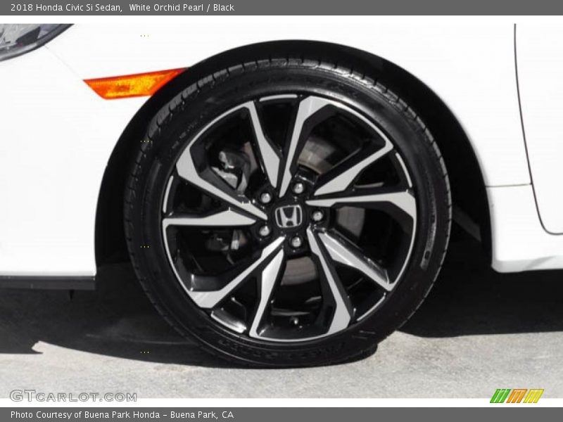 White Orchid Pearl / Black 2018 Honda Civic Si Sedan