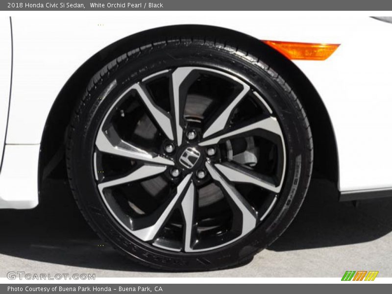 White Orchid Pearl / Black 2018 Honda Civic Si Sedan
