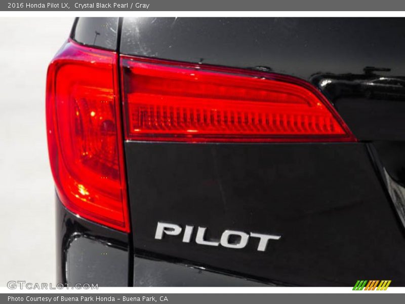 Crystal Black Pearl / Gray 2016 Honda Pilot LX