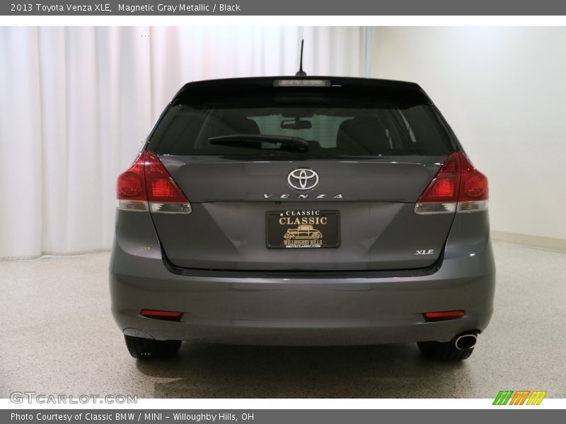 Magnetic Gray Metallic / Black 2013 Toyota Venza XLE