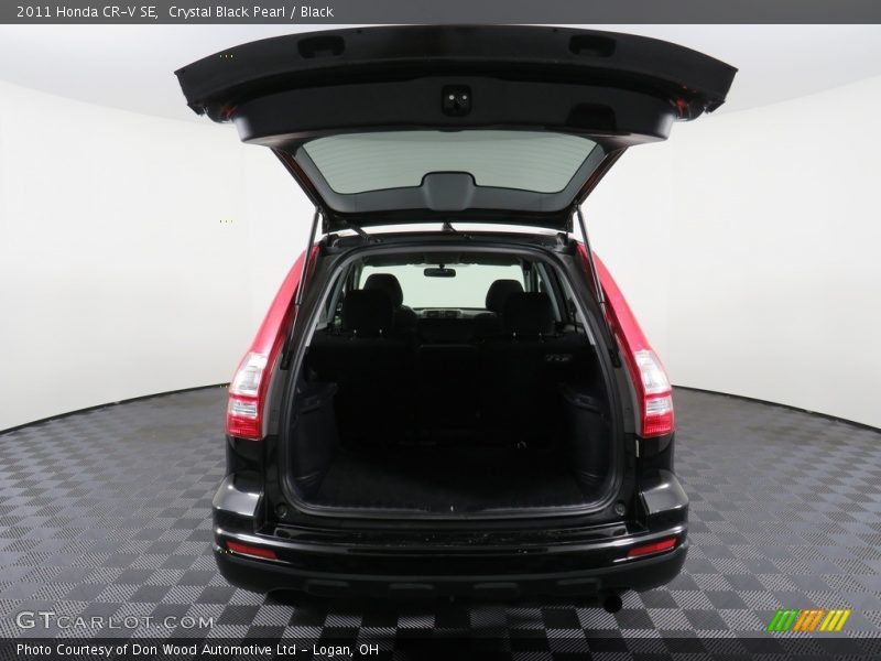 Crystal Black Pearl / Black 2011 Honda CR-V SE