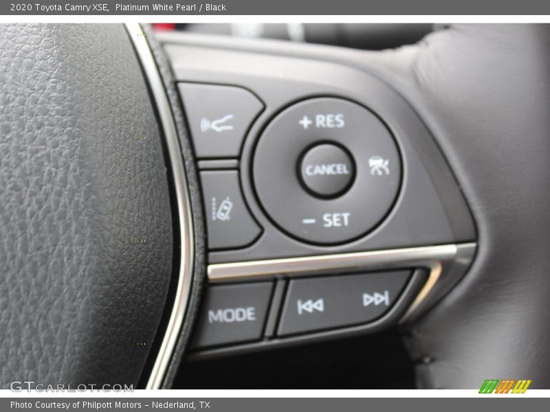 Platinum White Pearl / Black 2020 Toyota Camry XSE