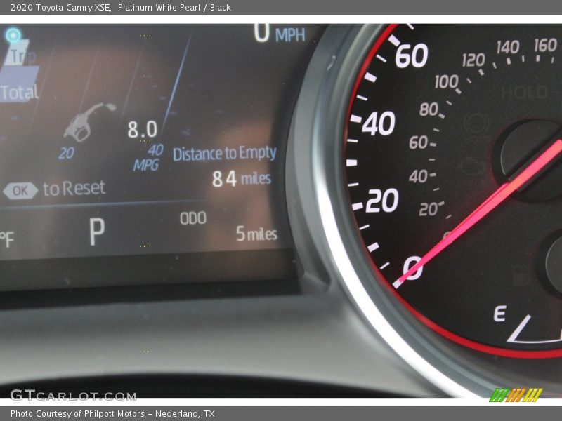 Platinum White Pearl / Black 2020 Toyota Camry XSE