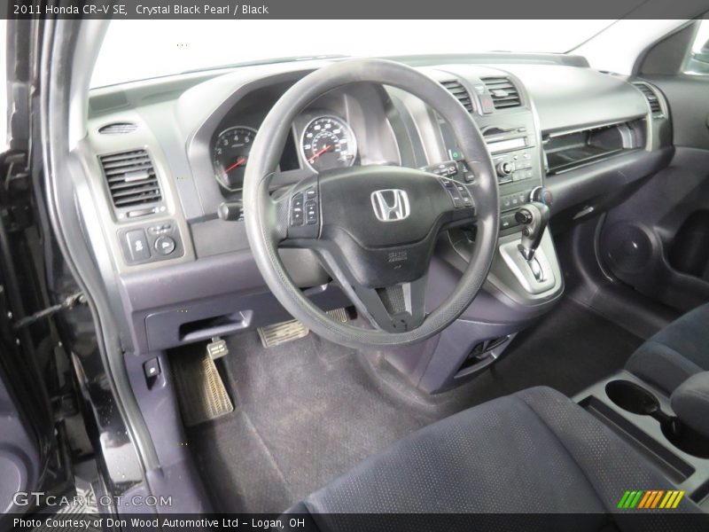 Crystal Black Pearl / Black 2011 Honda CR-V SE