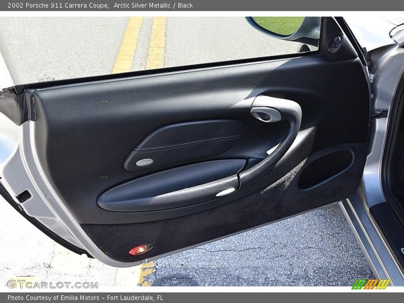 Door Panel of 2002 911 Carrera Coupe