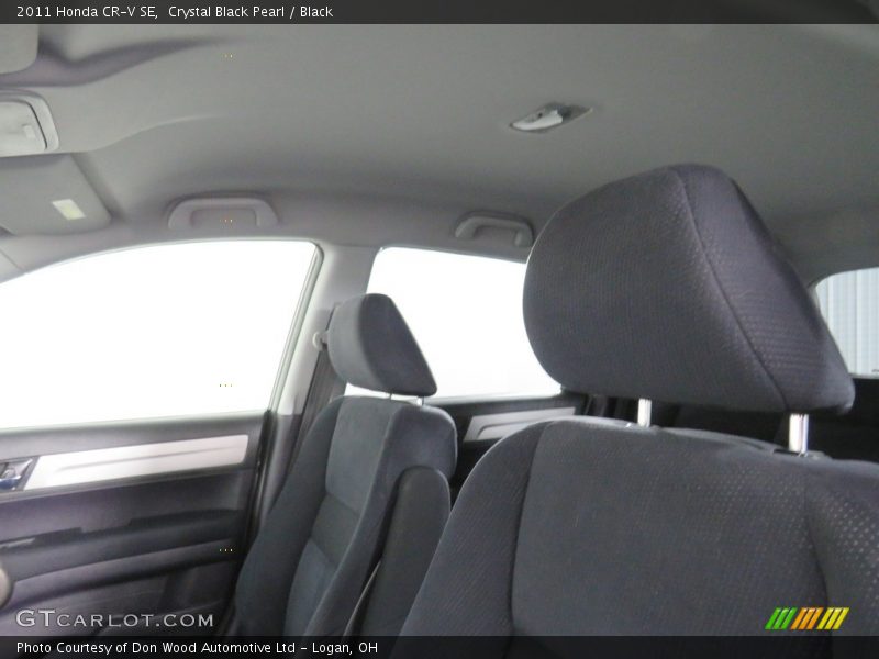 Crystal Black Pearl / Black 2011 Honda CR-V SE