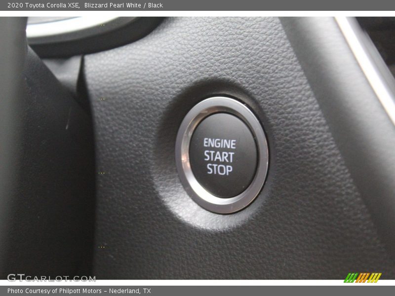 Blizzard Pearl White / Black 2020 Toyota Corolla XSE