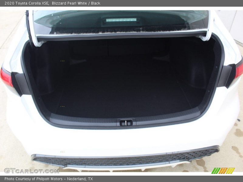 Blizzard Pearl White / Black 2020 Toyota Corolla XSE